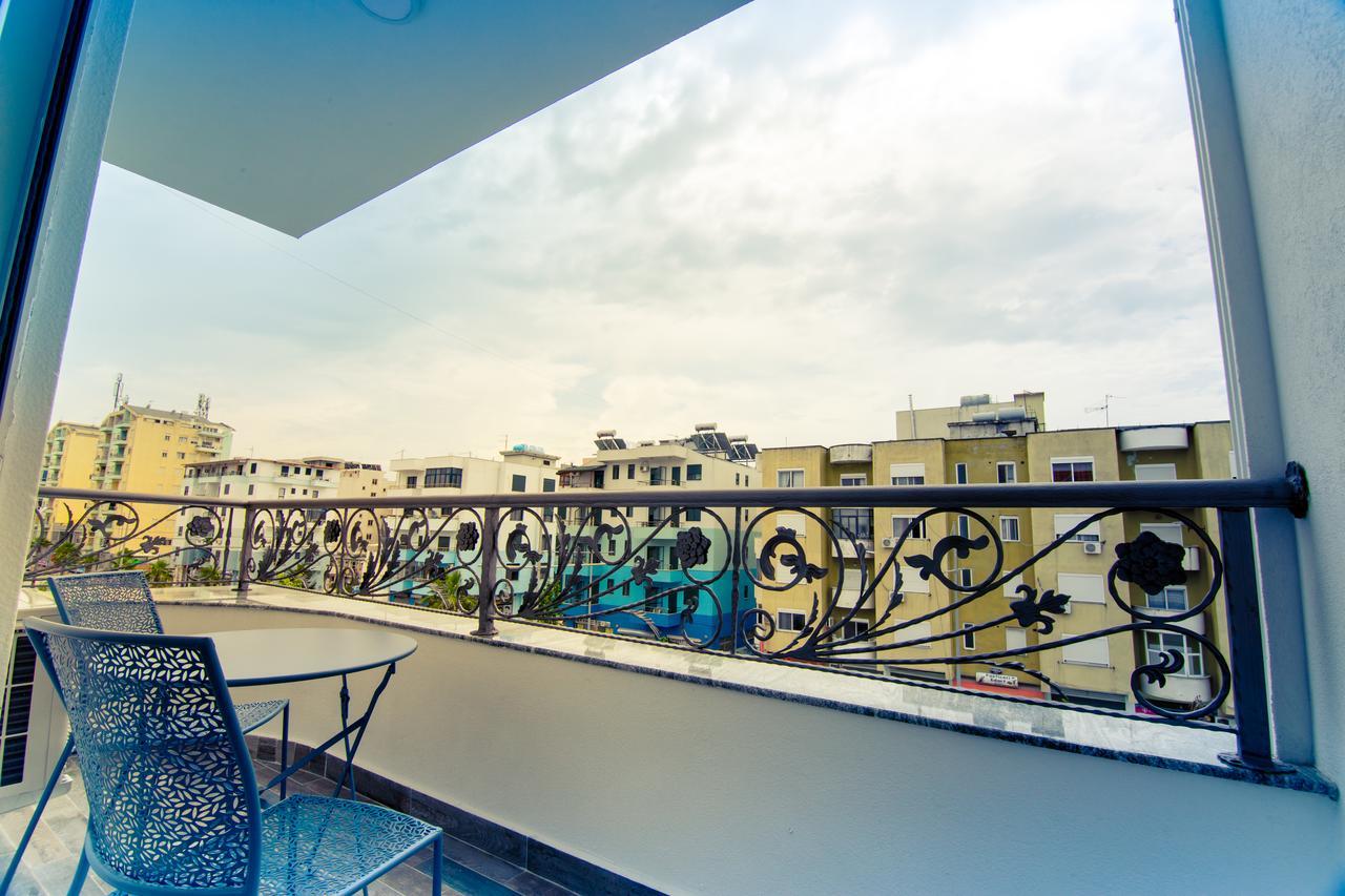 Hotel Lubjana Durrës Exteriör bild