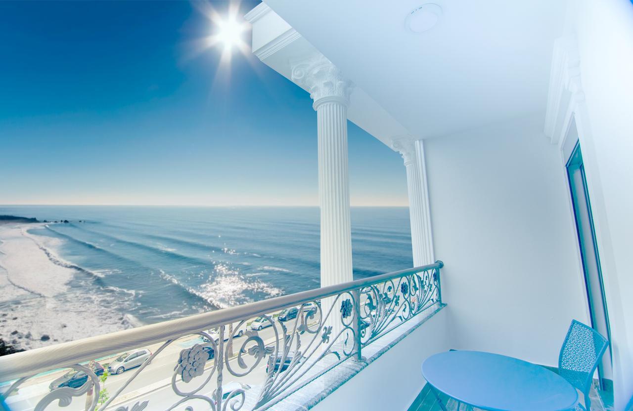 Hotel Lubjana Durrës Exteriör bild